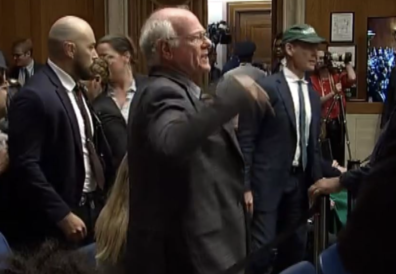 COFUNDADOR DE BEN & JERRY´S ACUSA AL GOBIERNO DE EU POR FINANCIAR GENOCIDIO EN GAZA